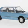 BMW 5er (E12), hellblau, 1973, 1:18, MCG