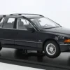 BMW 5er (E39) Touring, dunkelblau, 1:18, Triple 9 Collection