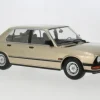 BMW 520i (E28), gold, 1987, 1:18, IXO