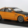 BMW M3 (E46), orange/schwarz, 1:18, Solido