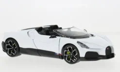 Bugatti W16 Mistral, weiss/schwarz, 1:24, Welly