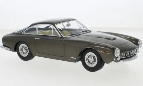Ferrari 250 GT Lusso, braun, 1962, 1:18, KK Scale