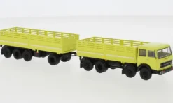 Fiat 691, hellgelb/schwarz, 1970, 1:87, Brekina Starline