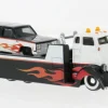 Ford Coe Flatbed, weiss/Dekor, 1979, 1:64, Maisto