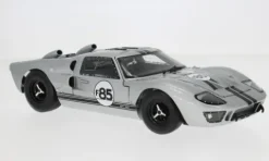 Ford GT40 MkII, silber, 1966, 1:18, Shelby Collectibles