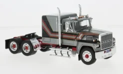 Ford LTL 9000, dunkelgrau/rot, 1978, 1:43, IXO