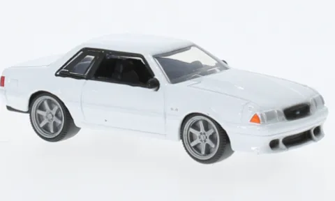 Ford Mustang LX, weiss, 1988, 1:64, Bburago