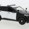 Ford Police Interceptor Utility, schwarz/weiss, 2022, 1:24, Motormax