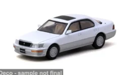 Lexus LS400 (UCF10), weiss/hellgrau, 2001, 1:64, Tarmac Works