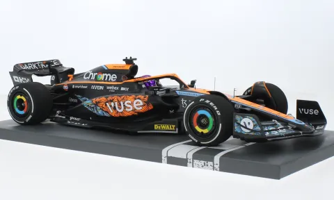 McLaren MCL36, Formel 1, GP Abu Dhabi, 2022, McLaren F1 Team, #3, D.Ricciardo, 1:18, Minichamps
