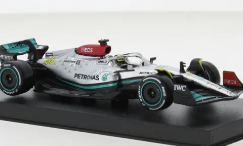 Mercedes AMG W13E Performance, Formel 1, 2022, Mercedes, #44, L.Hamilton, 1:43, Bburago