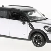 Mini Cooper S Countryman (R60), weiss/schwarz, 1:24, Rastar