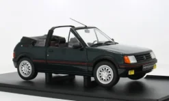 Peugeot 205 CTI, dunkelgrün, 1:18, Solido