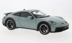 Porsche 911 (992) Dakar, grün, 2022, 1:18, Minichamps