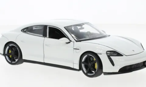 Porsche Taycan Turbo S, weiss, 1:24, Welly