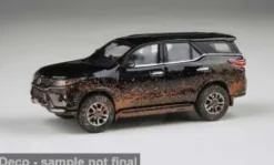 Toyota Fortuner, schwarz, 2023, 1:64, Para64