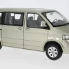 VW Multivan, dunkelbeige, 2003, 1:18, Norev